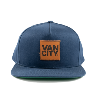 Casquette snapback 5 panneaux bleu marine avec patch en cuir - Bleu marine